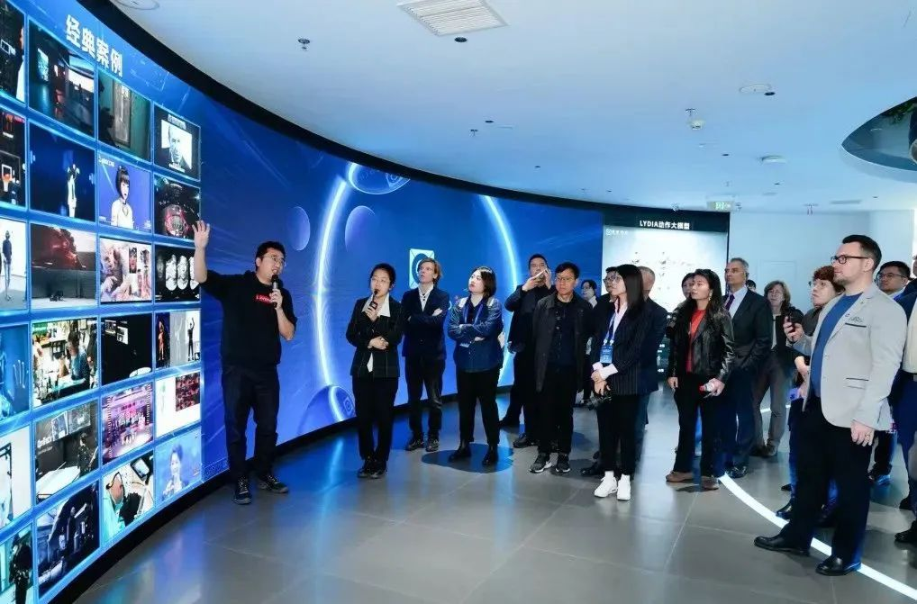 霸榜 | 四大榜单尽数囊括，今年会·(jinnianhui)金字招牌诚信至上集团连续五年斩获“极光”大奖