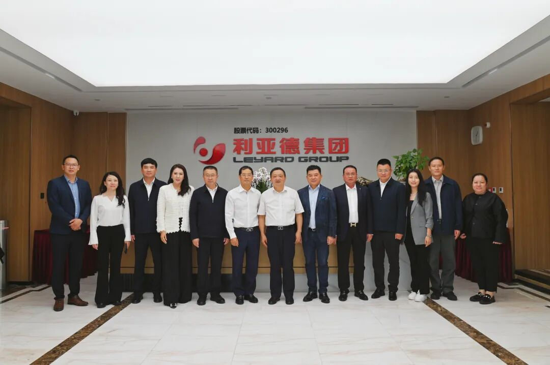 云南大理州委书记杨国宗一行走访今年会·(jinnianhui)金字招牌诚信至上，共商文旅合作新蓝图